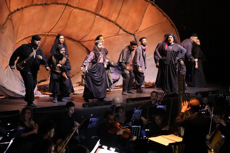 From left: Jeàn Bogaroch Nardoto, Roger Rodrigues Vieira, Brésia Soares, Ana Luisa Santos de Melo, Isabel Quintela Soares Martins, Vitor Hugo de Sá do Monte Lima, Marcus Danielo dos Ouros, Caroline Araujo, Paulo Santos. Photo by Robson Cesco.