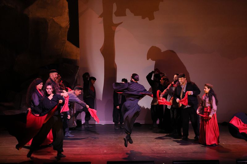 Center: Iago Gabriel Melo de Jesus da Silva. Photo by Robson Cesco.