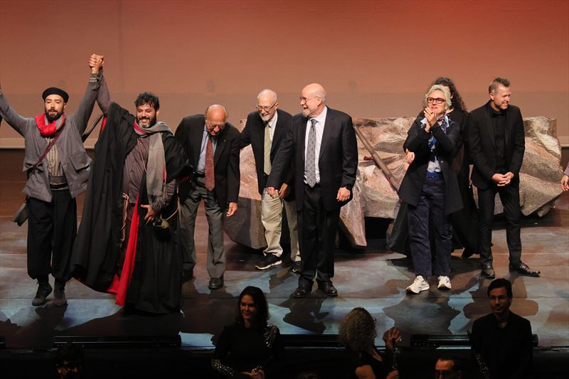 'Curtain Call' From left: Marcus Danielo dos Ouros as Agustín, Gustavo Rocha Ribeiro as Pablo, Librettist David M. Dorsen, Dramaturg Bob Barnett, Composer Brian Wilbur Grundstrom, Staging Choreography Director Eliana Carneiro, Maestro Jeffrey Dokken. Photo by Robson Cesco.